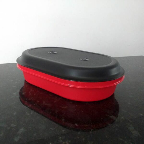 Tupperware Travessa Oval Actualité 2 litros Vermelho e Preto